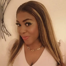 Load image into Gallery viewer, Brazilian Straight Lace Front Wig - Ariel