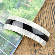 Load image into Gallery viewer, Vintage Hair Clips
